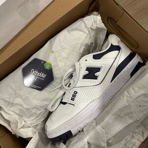 New Balance 550 Sneakers BBW 550BA in White and Purple (looks navy) with box